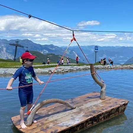 Apartment Royal Swan Appartement, Tirol *