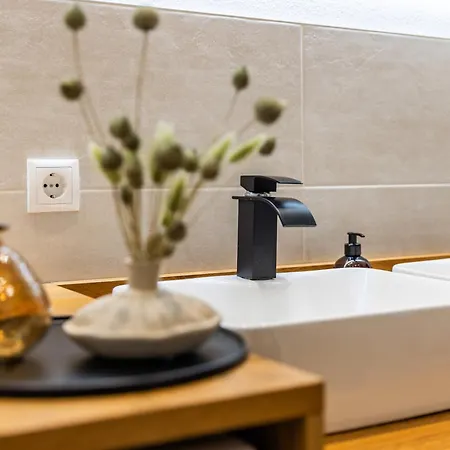 Apartamento Royal Swan Appartement, Tirol *